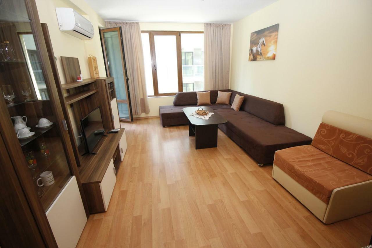 פומורי Apartment Rosi מראה חיצוני תמונה